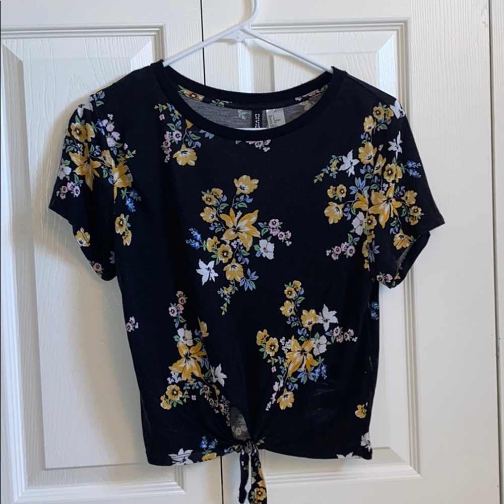 H&M divided floral tee